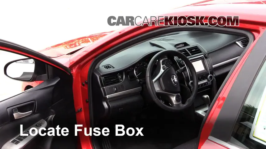2013 Toyota Camry SE 2.5L 4 Cyl. Fuse (Interior) Check